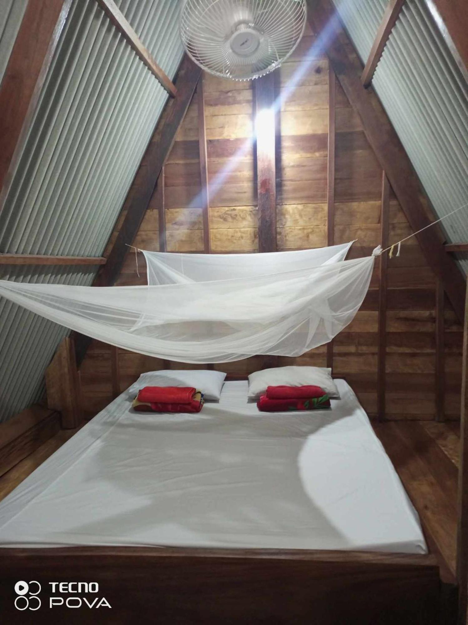 Ferienwohnung Familyhouse & Trekking Banlung Exterior foto