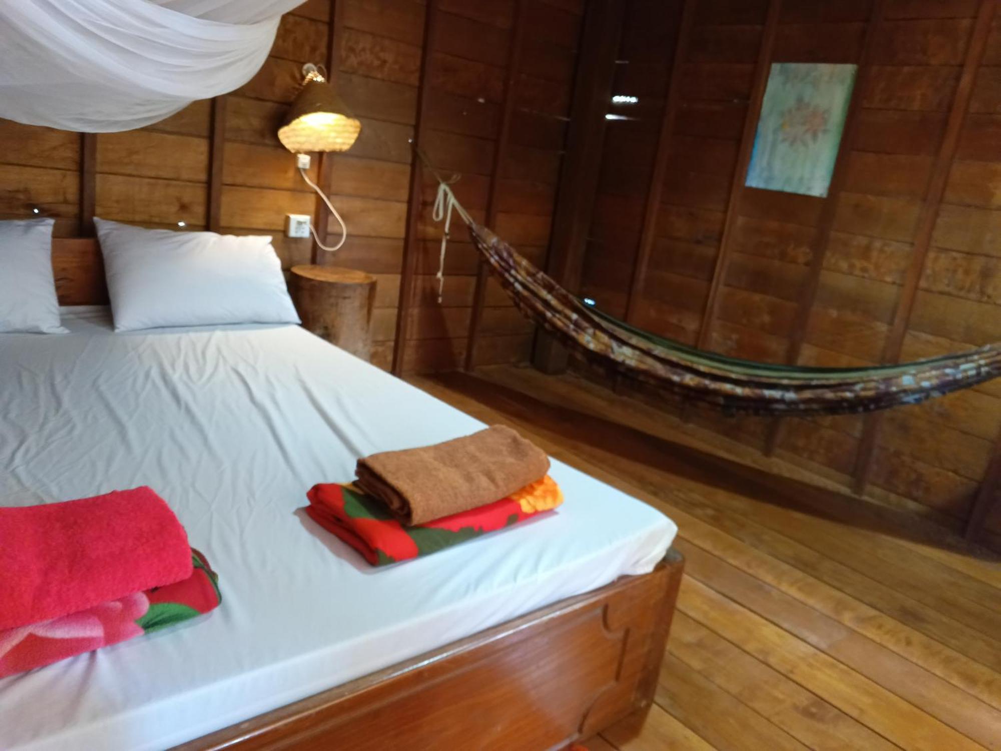 Ferienwohnung Familyhouse & Trekking Banlung Zimmer foto